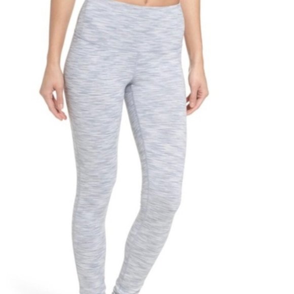 Zella Live In High Rise Legging in grey/white - Picture 1 of 5